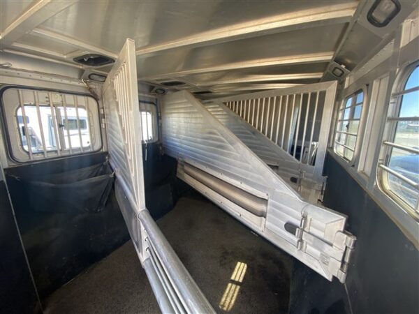 2000 Sooner 4-Horse Bumper Pull Trailer