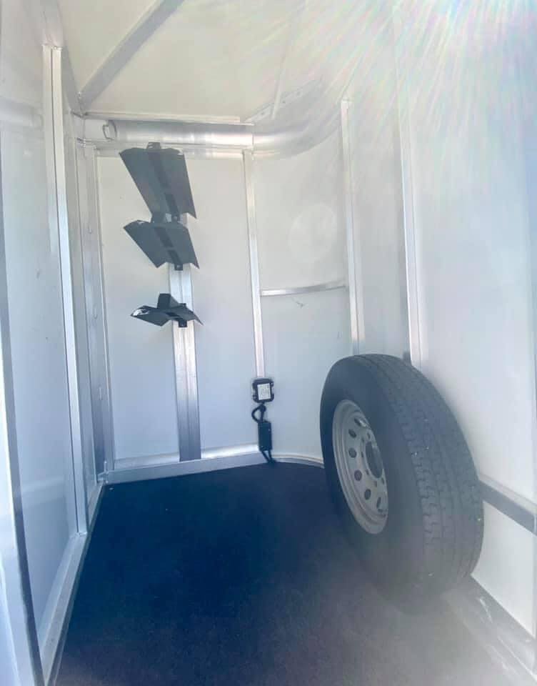 2011 Cimarron 3-Horse Bumper Pull Trailer