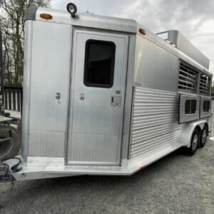 1999 4 Star 2 Horse Reverse Load Trailer