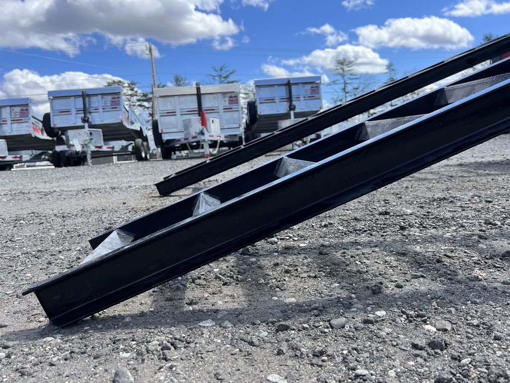 2023 Big Tex 8.5×40 25K HD Gooseneck Equipment Trailer w/ Slide-Out Ramps